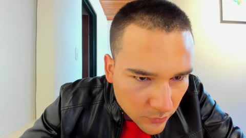 Vito Ferrer online show from 01/22/25, 12:27
