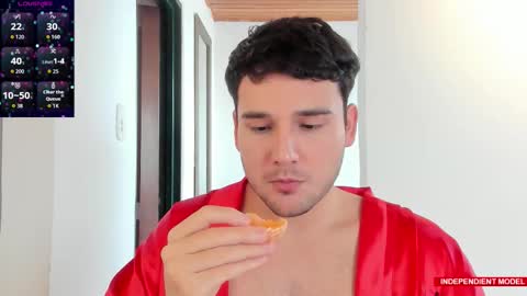 Snapshot of vito_ferrero chatting on 09/14/25, 06:07 Vito Ferrer online show from 09/14/25, 06:07