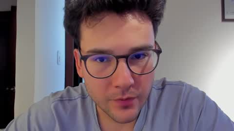 Snapshot of vito_ferrero chatting on 09/23/25, 09:18 Vito Ferrer online show from 09/23/25, 09:18