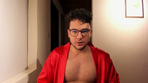 Snapshot of vito_ferrero chatting on 09/27/25, 03:44 Vito Ferrer online show from 09/27/25, 03:44