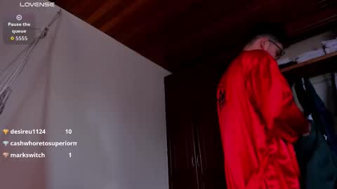 Snapshot of vito_ferrero chatting on 09/27/25, 05:40 Vito Ferrer online show from 09/27/25, 05:40