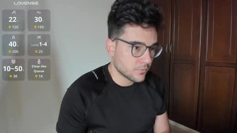 Snapshot of vito_ferrero chatting on 09/28/25, 12:21 Vito Ferrer online show from 09/28/25, 12:21