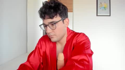 Snapshot of vito_ferrero chatting on 10/22/25, 12:05 Vito Ferrer online show from 10/22/25, 12:05