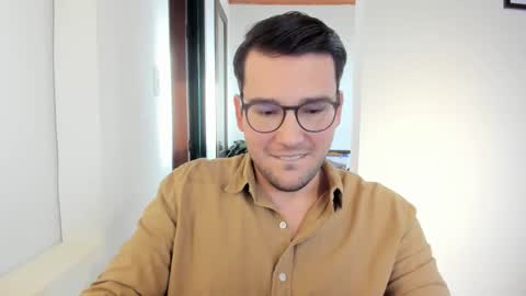 Snapshot of vito_ferrero chatting on 11/13/25, 09:47 Vito Ferrer online show from 11/13/25, 09:47