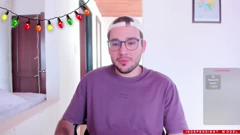 Snapshot of vito_ferrero chatting on 12/02/25, 07:09 Vito Ferrer online show from 12/02/25, 07:09