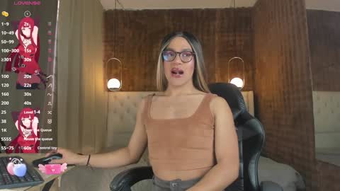 Snapshot of vitta_alfayed chatting on 12/19/24, 12:56 VittaaaPlease help me with your thumbs up its important online show from 12/19/24, 12:56