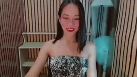 Snapshot of vivahotbabessandra chatting on 03/13/26, 09:05 SANDRA GOING YOU online show from 03/13/26, 09:05