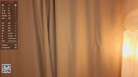 Snapshot of vivandellapenna chatting on 11/10/25, 06:51 Melissa online show from 11/10/25, 06:51