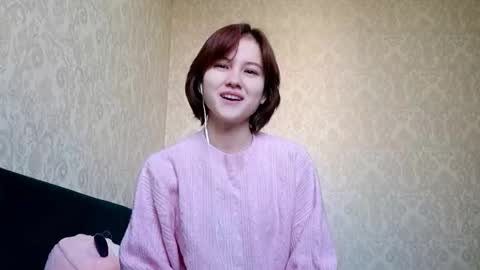 Snapshot of vivatrude chatting on 02/06/26, 11:46 Sonya online show from 02/06/26, 11:46