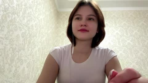 Snapshot of vivatrude chatting on 04/02/26, 02:37 Sonya online show from 04/02/26, 02:37
