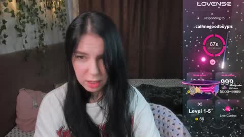 Vivi   online show from 03/07/25, 05:51