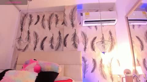 Viviana  online show from 10/25/25, 10:48