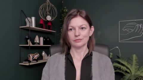 Snapshot of vivian_dream chatting on 11/28/25, 07:55 Vivian online show from 11/28/25, 07:55