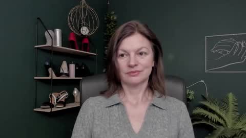 Snapshot of vivian_dream chatting on 12/03/25, 07:05 Vivian online show from 12/03/25, 07:05