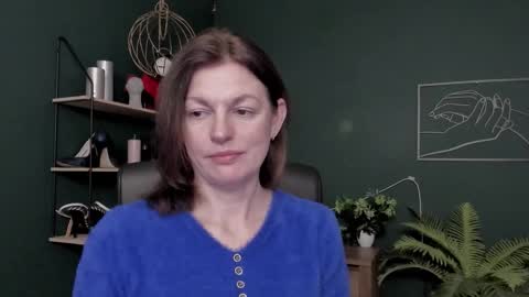 Snapshot of vivian_dream chatting on 01/12/26, 07:02 Vivian online show from 01/12/26, 07:02