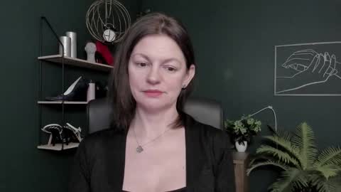 Snapshot of vivian_dream chatting on 02/12/26, 07:03 Vivian online show from 02/12/26, 07:03