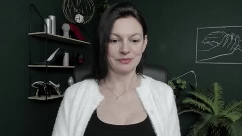 Snapshot of vivian_dream chatting on 02/23/26, 07:39 Vivian online show from 02/23/26, 07:39