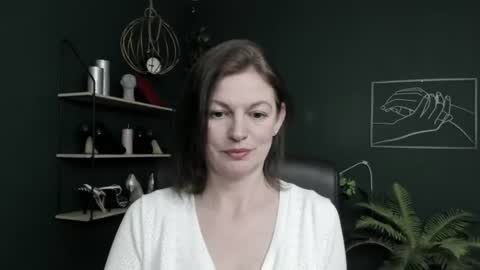Snapshot of vivian_dream chatting on 06/15/26, 05:53 Vivian online show from 06/15/26, 05:53