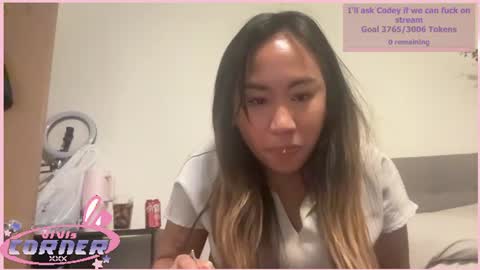 viviandela97 online show from 07/13/26, 11:07