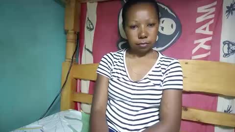 viviane0812 online show from 02/26/25, 06:47