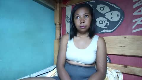 viviane0812 online show from 03/07/25, 01:29