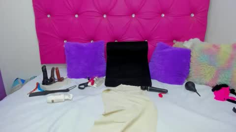 VivianParis online show from 05/22/26, 02:22