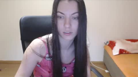 Vivian Gray online show from 12/07/24, 07:32