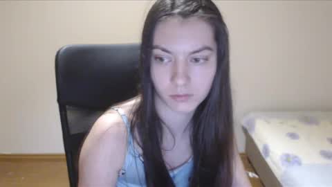 Vivian Gray online show from 12/25/24, 11:53
