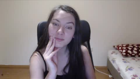 Vivian Gray online show from 01/17/25, 01:36