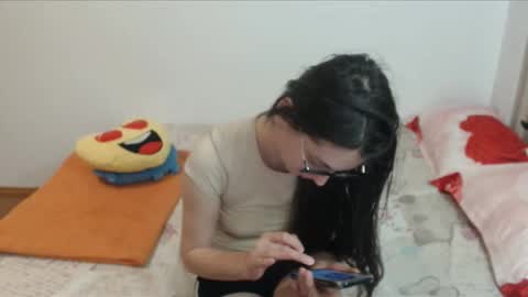 Vivian Gray online show from 10/22/25, 07:57