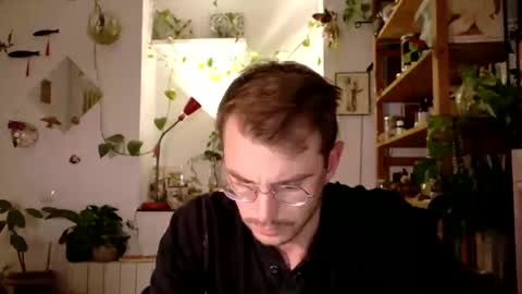 Snapshot of vivid_ether chatting on 01/15/25, 09:30 Viv online show from 01/15/25, 09:30