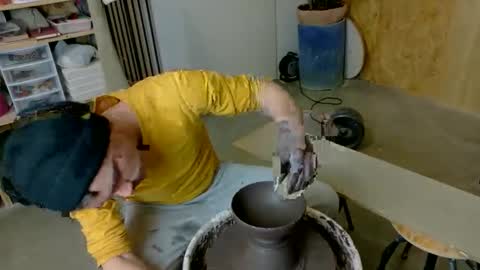 Viv online show from 12/03/25, 09:24