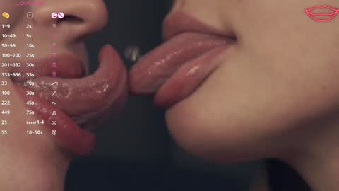 Nelly and Mari online show from 12/22/24, 11:11