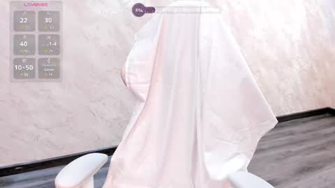 Vivien online show from 07/07/26, 12:24