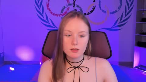 Vivien online show from 12/09/24, 01:02