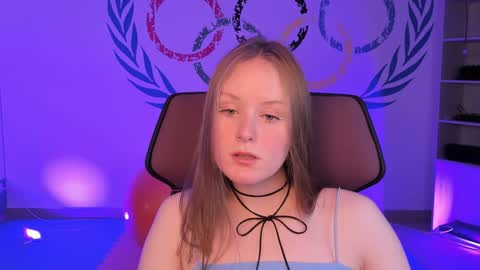Vivien online show from 12/09/24, 04:05