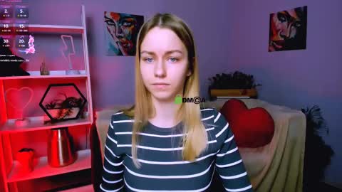 Snapshot of vivienne_sweet chatting on 03/02/25, 04:21 Vivi online show from 03/02/25, 04:21