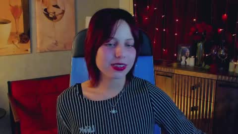 Snapshot of viviennehebert chatting on 05/10/26, 10:09 Vivienne online show from 05/10/26, 10:09