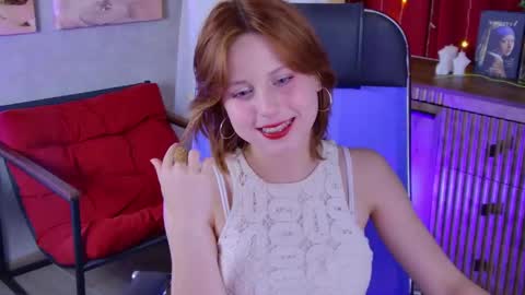 Snapshot of viviennehebert chatting on 06/03/26, 12:52 Vivienne online show from 06/03/26, 12:52