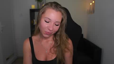 VivienVance online show from 07/13/26, 01:58