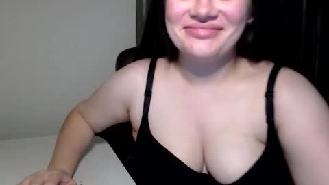 Vivi online show from 09/27/25, 10:15