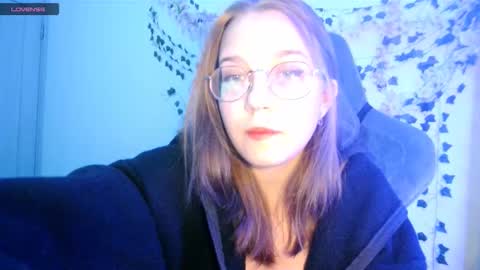 vivivivikkie online show from 10/01/25, 09:32