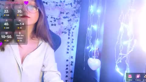 vivivivikkie online show from 10/09/25, 09:57