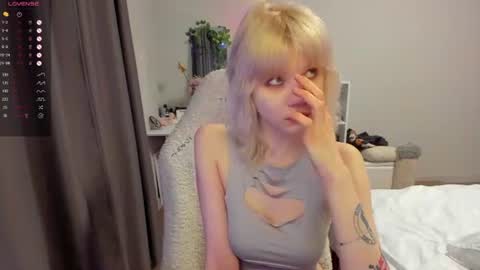 chatur babes online show from 06/18/26, 08:02