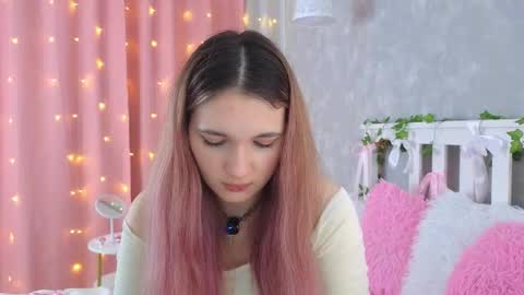 vivyboo111 online show from 05/27/26, 09:34