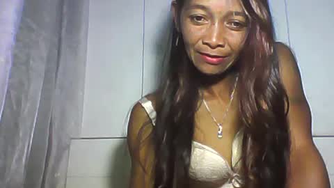 Snapshot of vixen_lina chatting on 06/13/26, 05:55 vixen_lina online show from 06/13/26, 05:55