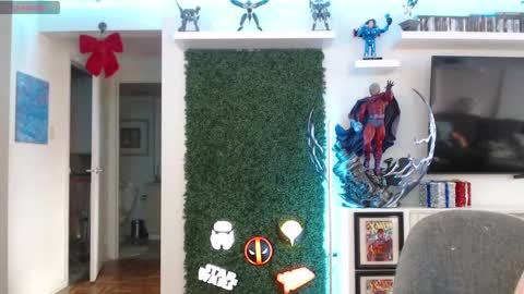 Snapshot of vixen_lockheart chatting on 11/14/25, 05:44 Vixen online show from 11/14/25, 05:44