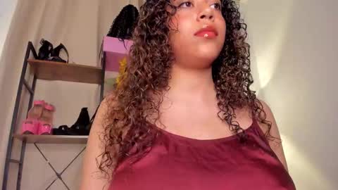 Snapshot of vixenia chatting on 03/06/26, 11:34 Vixenia online show from 03/06/26, 11:34