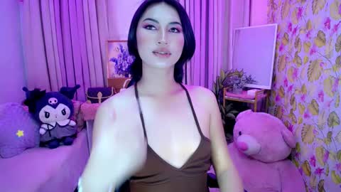 Snapshot of vixenluscious chatting on 11/19/25, 11:16 vixenluscious online show from 11/19/25, 11:16