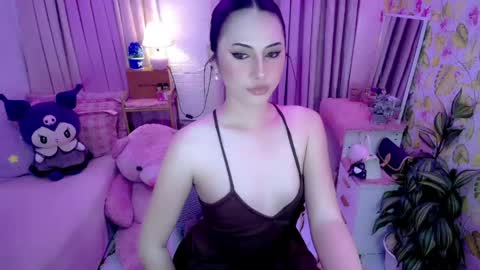 Snapshot of vixenluscious chatting on 05/26/26, 02:29 vixenluscious online show from 05/26/26, 02:29